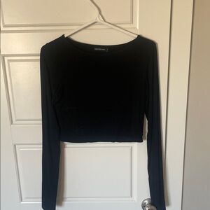 Elegant Black Long Sleeve Crop Top